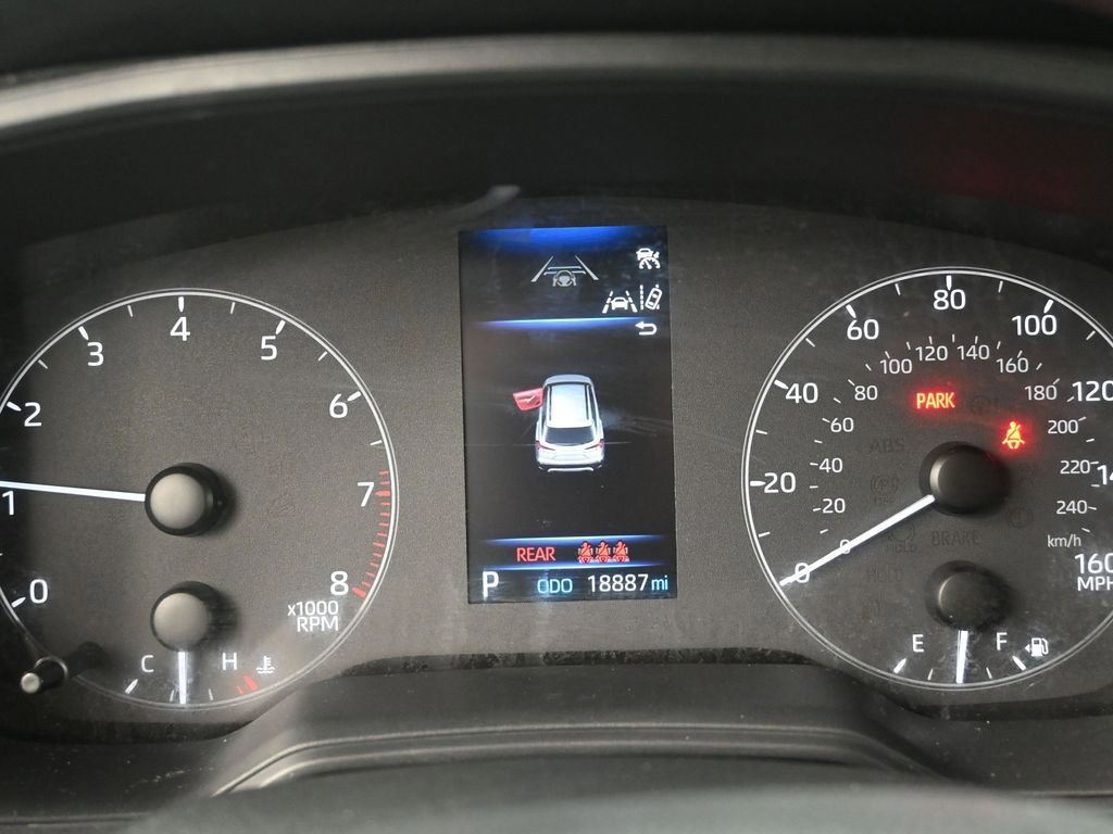 Used 2023 Toyota Corolla Cross LE image 14