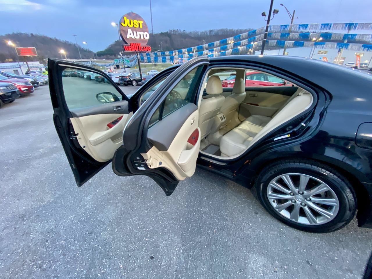 Used 2009 Lexus ES 350 w/ Premium Pkg Plus FWD image 13