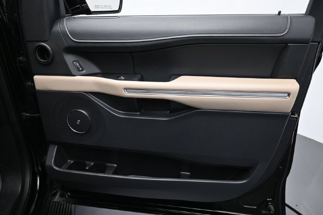 Certified 2024 Ford Expedition Limited RWD image 34