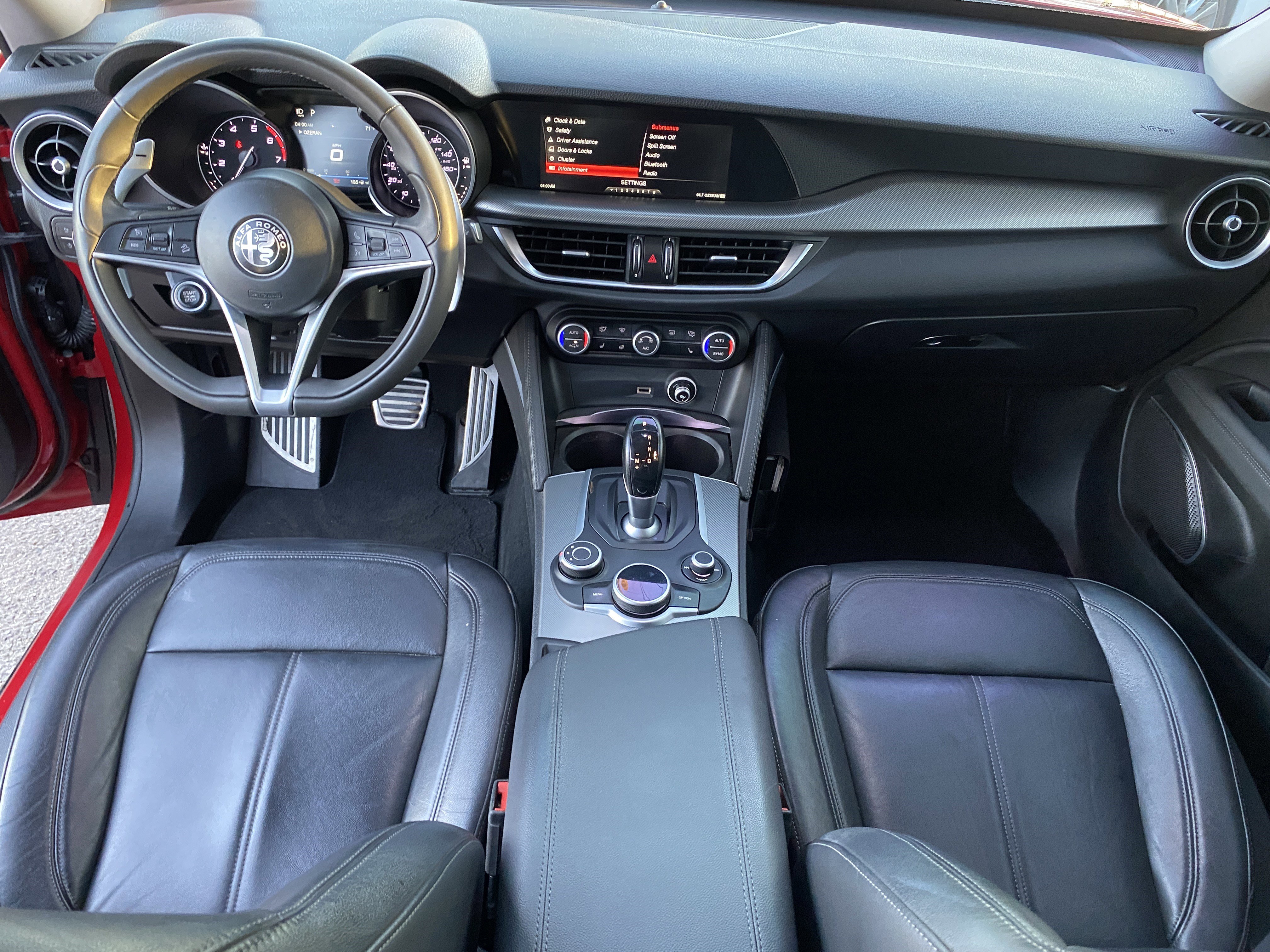 Used 2018 Alfa Romeo Stelvio Sport w/ Quick Order Package 22J Sport image 18