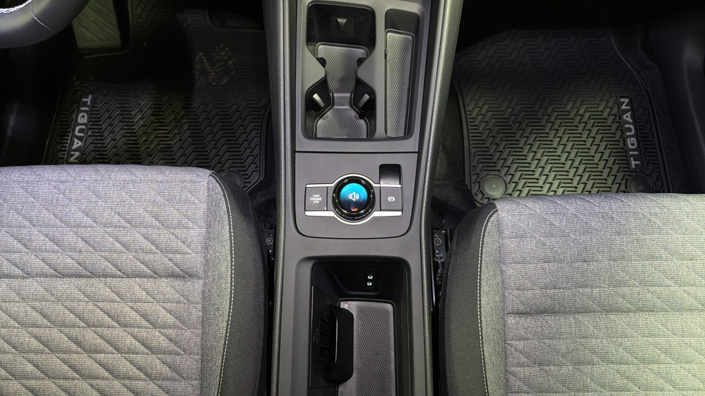 New 2026 Volkswagen Tiguan S FWD image 33