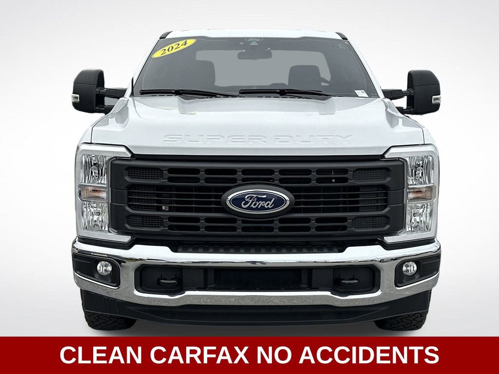 Used 2024 Ford F350 XL w/ XL Chrome Package image 3