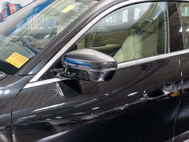 Used 2023 BMW i4 eDrive35 w/ Premium Package RWD image 10