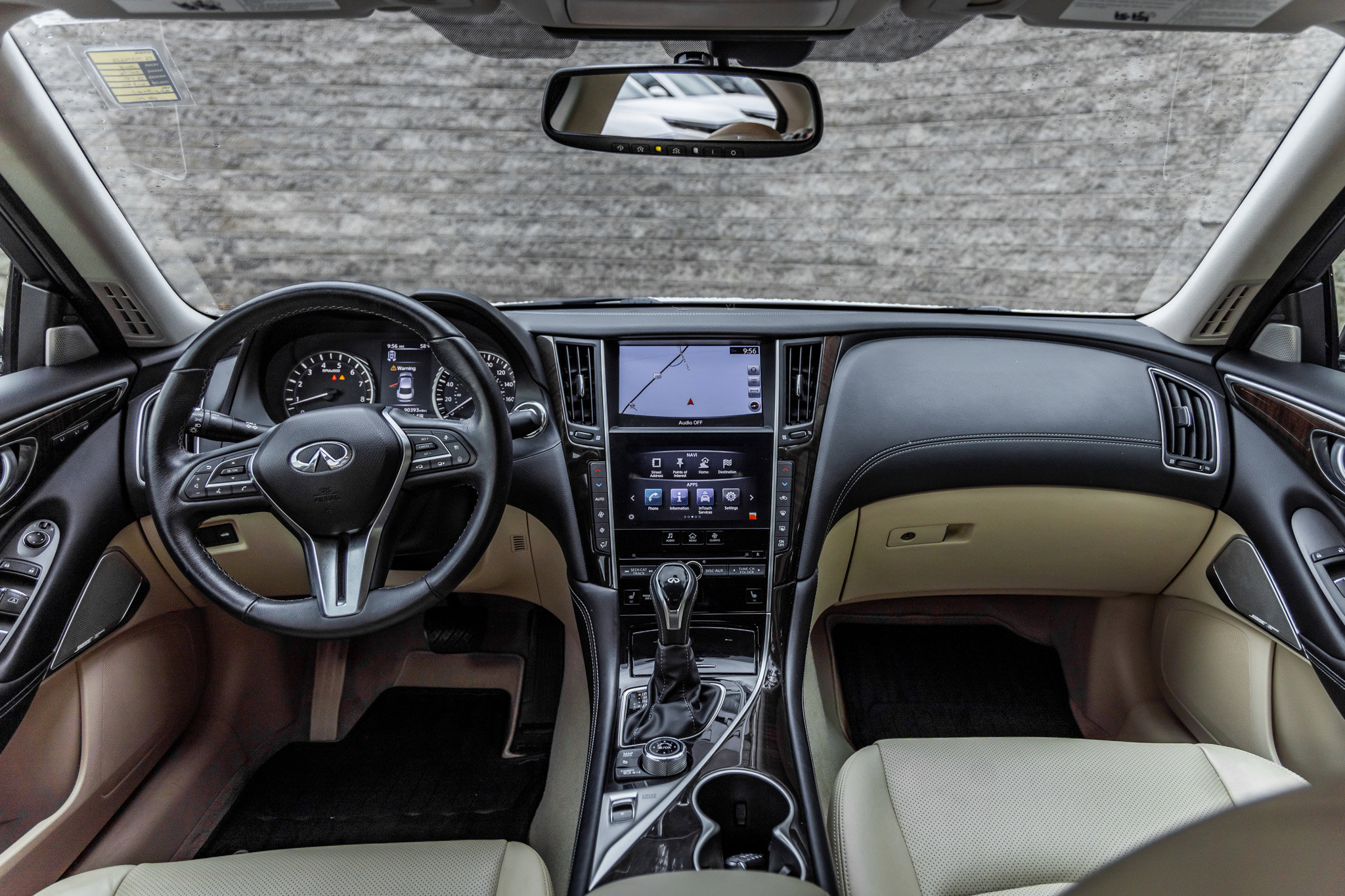 Used 2018 INFINITI Q50 Luxe w/ Sensory Package (Luxe) image 25