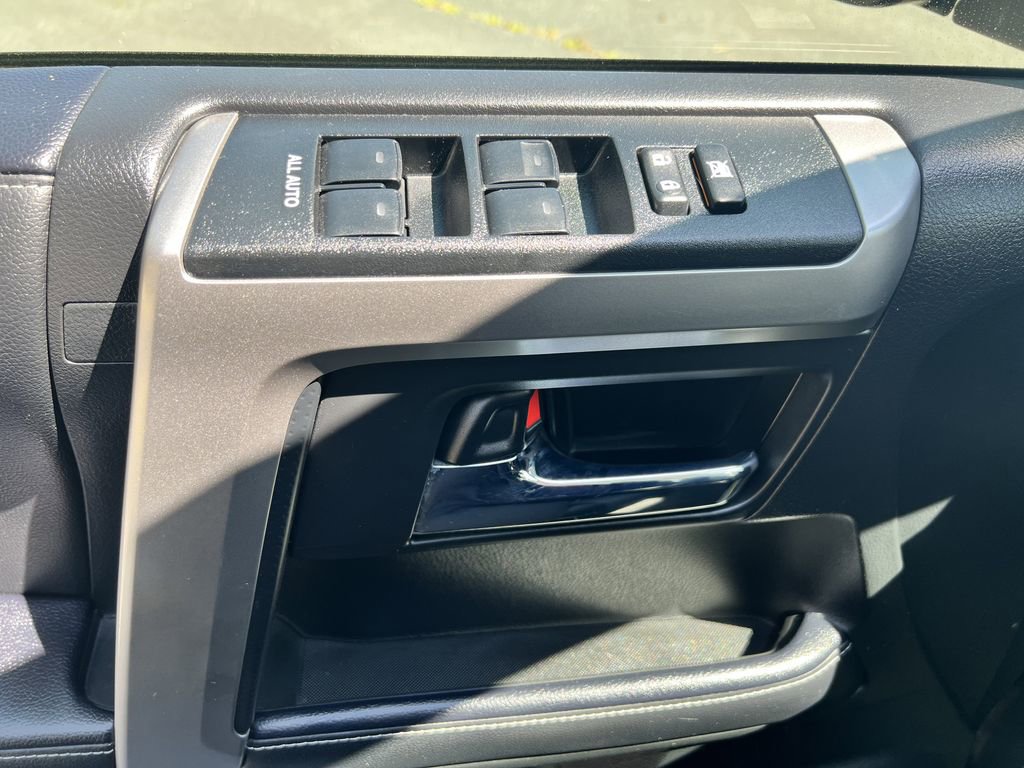 Used 2023 Toyota 4Runner SR5 Premium w/ Moonroof Package image 15