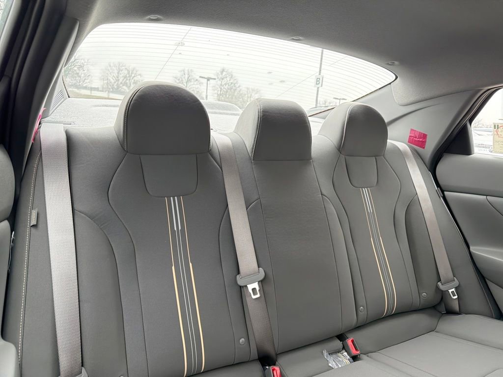 Used 2026 Hyundai Elantra Sport image 34