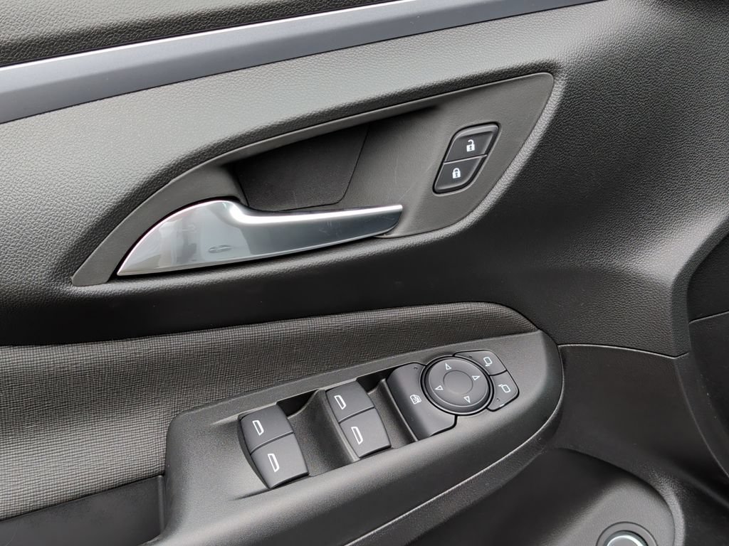 New 2026 Buick Envista Sport Touring w/ Convenience I Package FWD image 20