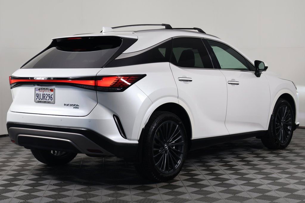 Certified 2025 Lexus RX 350h image 4