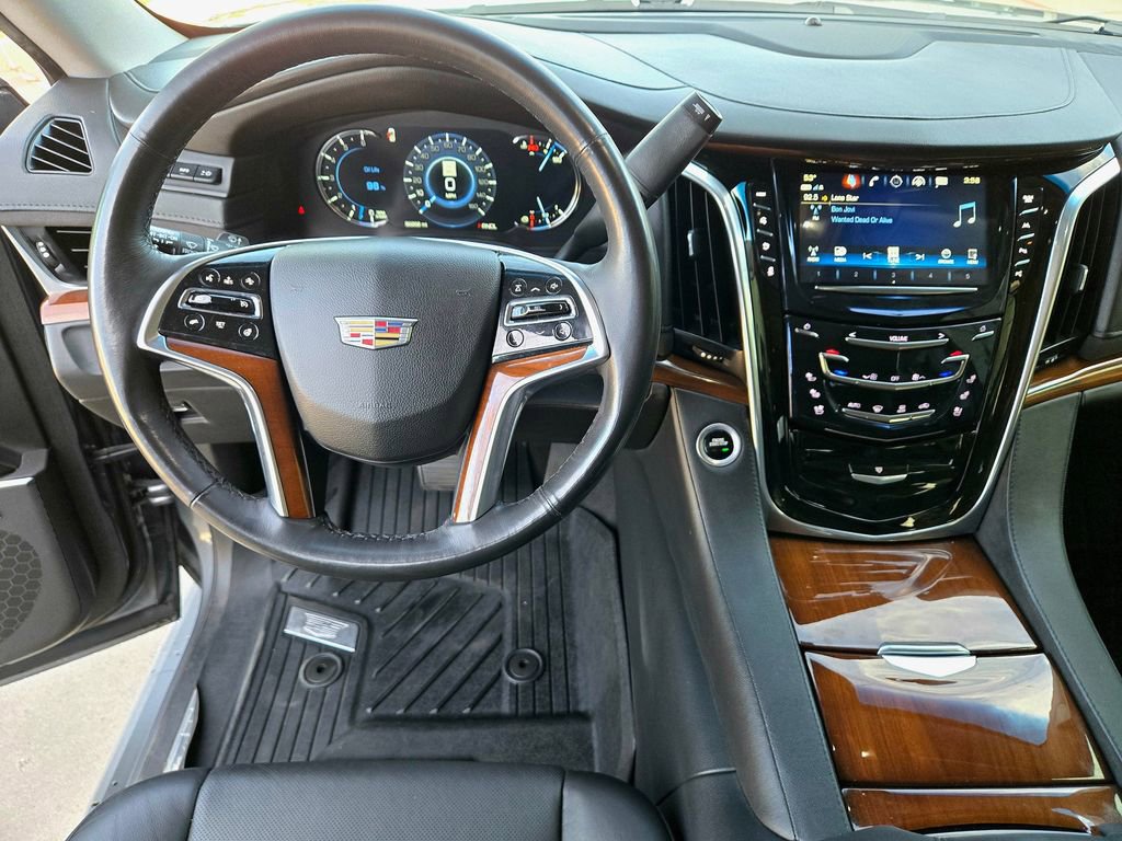 Used 2019 Cadillac Escalade Premium Luxury image 12