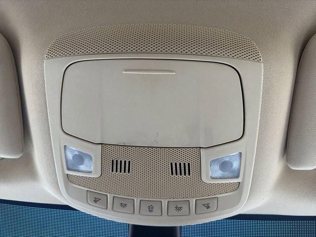 Used 2019 Ford Edge SEL w/ Equipment Group 201A image 25