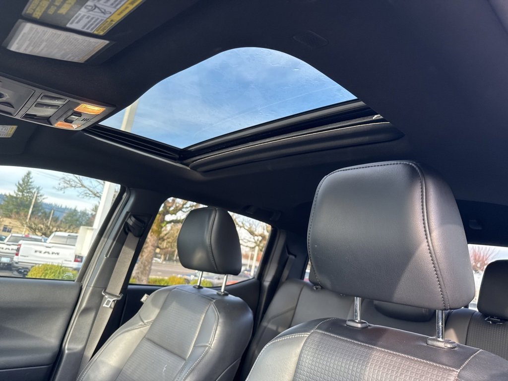 Used 2019 Toyota Tacoma TRD Off-Road image 12