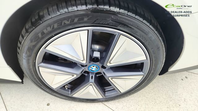 Used 2023 BMW i4 eDrive35 RWD image 60