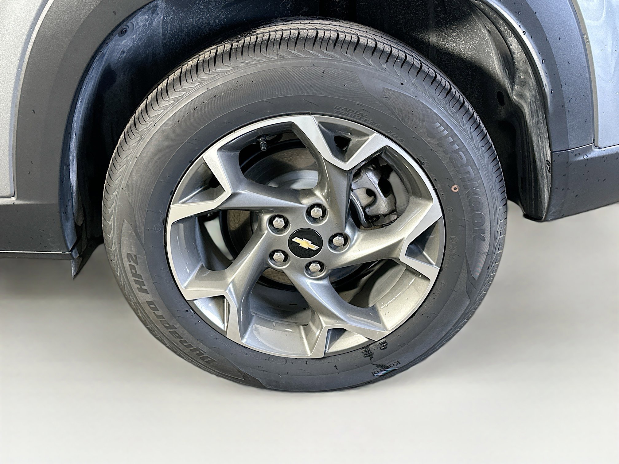 Used 2025 Chevrolet Trax LT w/ LT Convenience Package image 11