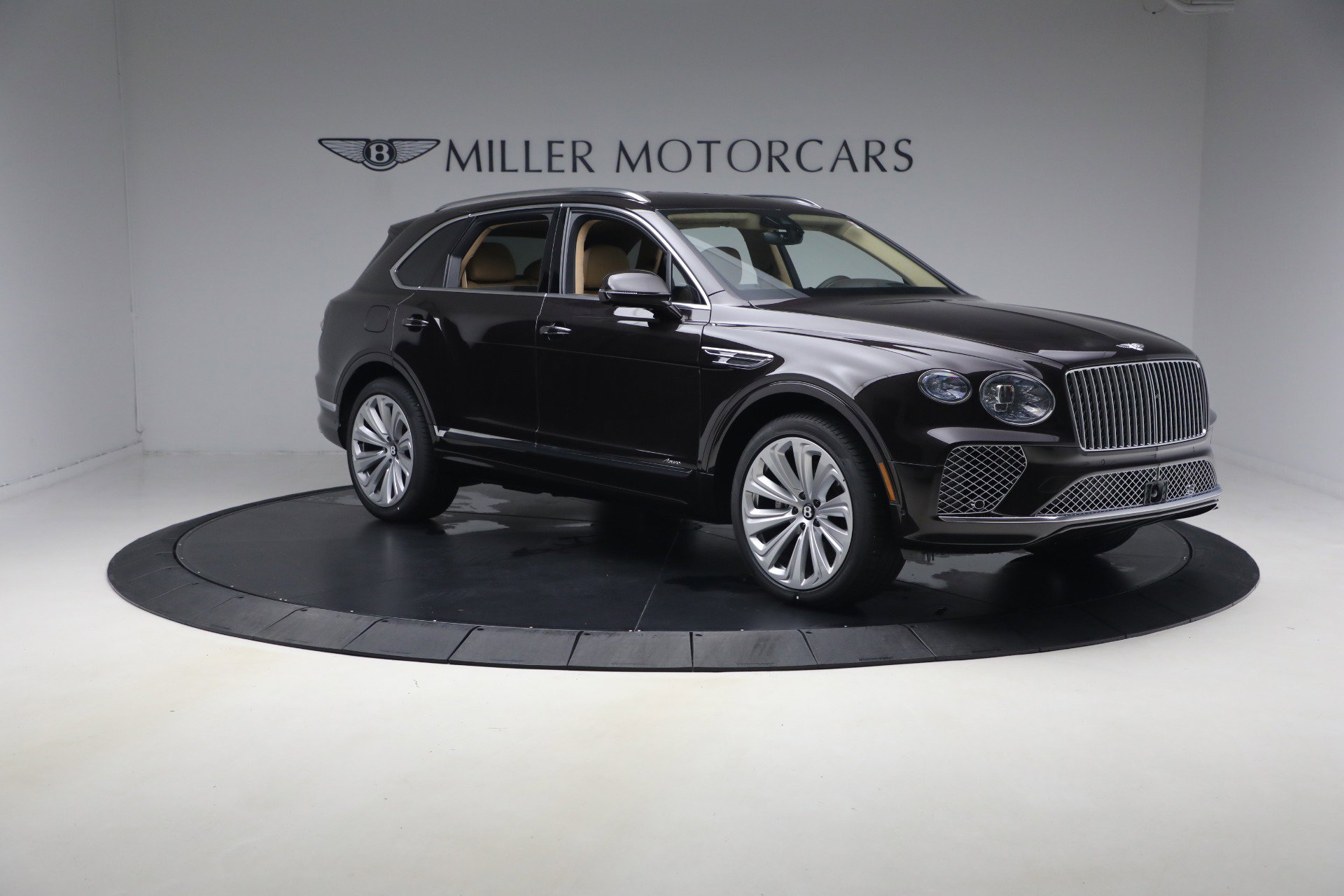 New 2026 Bentley Bentayga AWD/4WD image 10