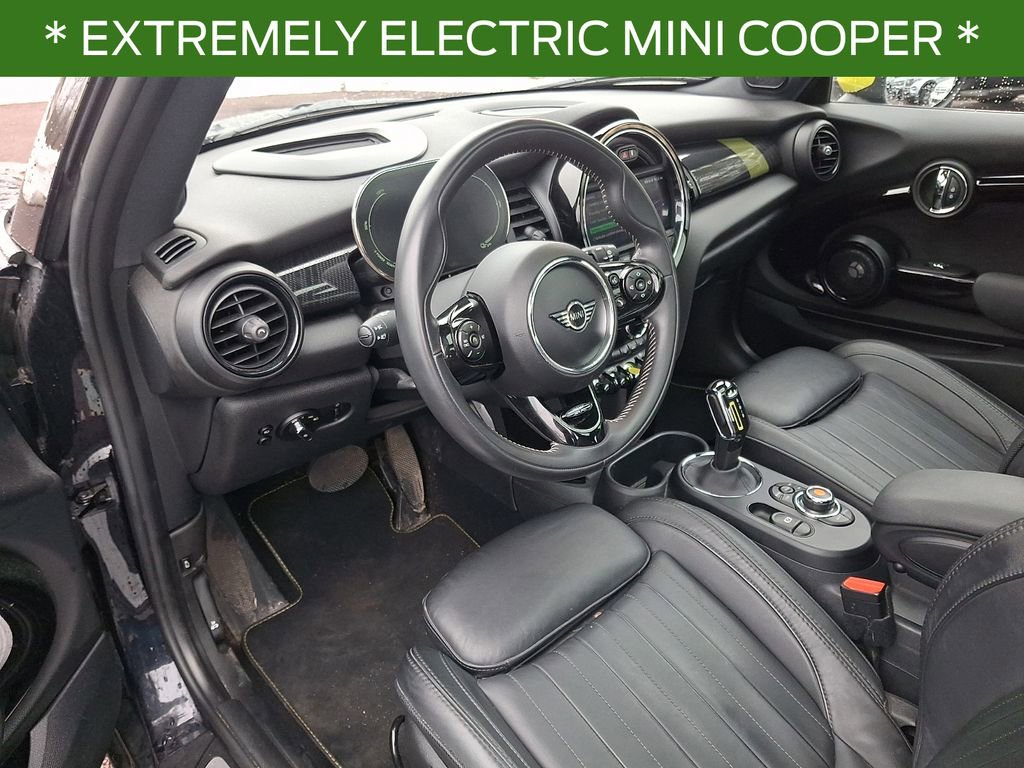 Used 2021 MINI Cooper SE w/ 8.8" Touchscreen Nav Package image 11