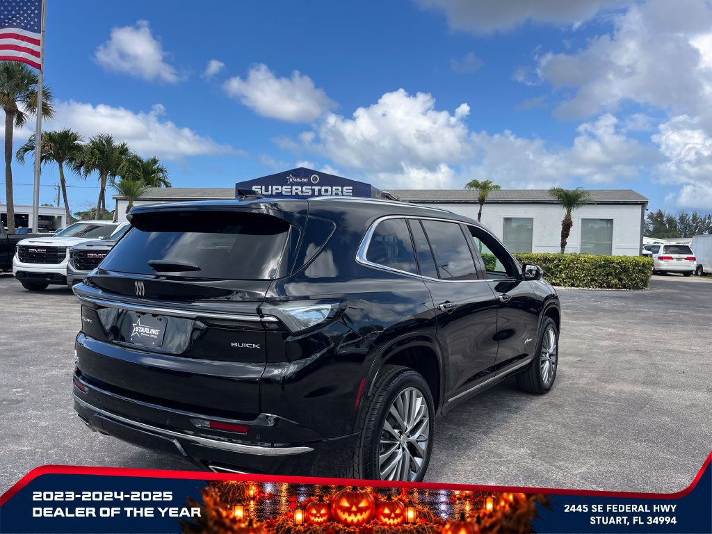 New 2026 Buick Enclave Avenir w/ Super Cruise Package FWD image 5