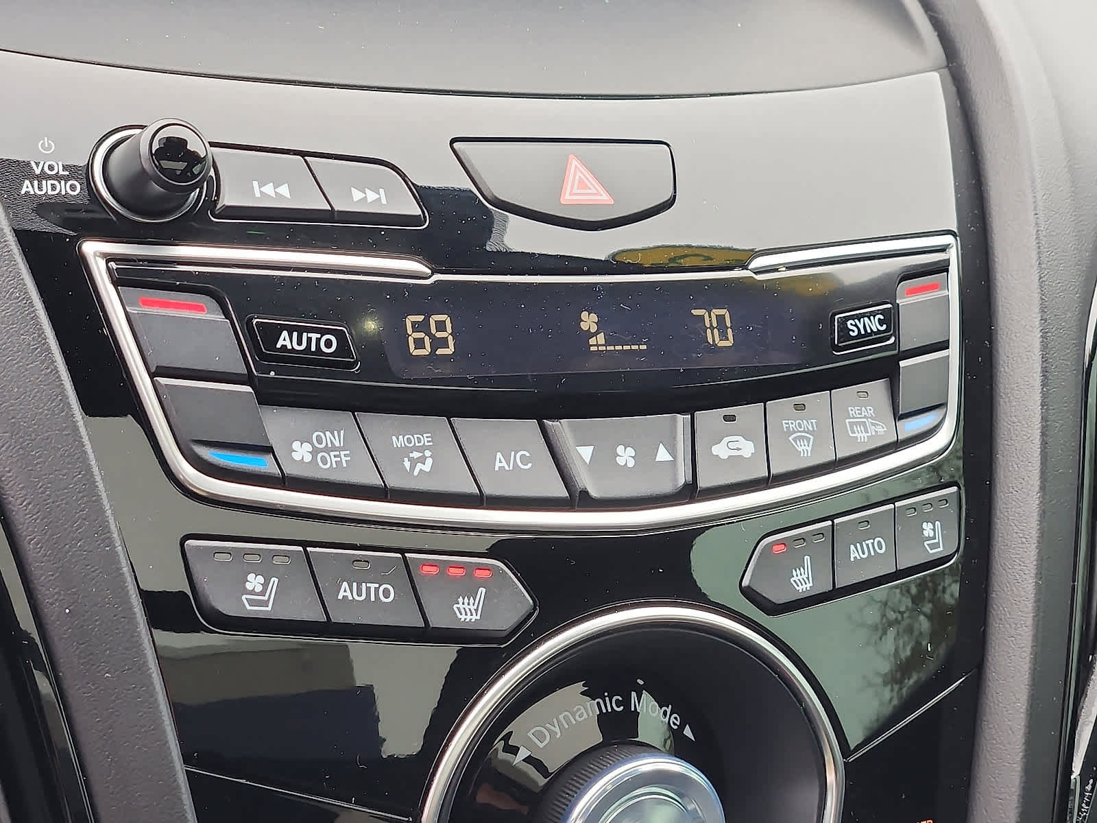 Used 2023 Acura RDX A-Spec image 17