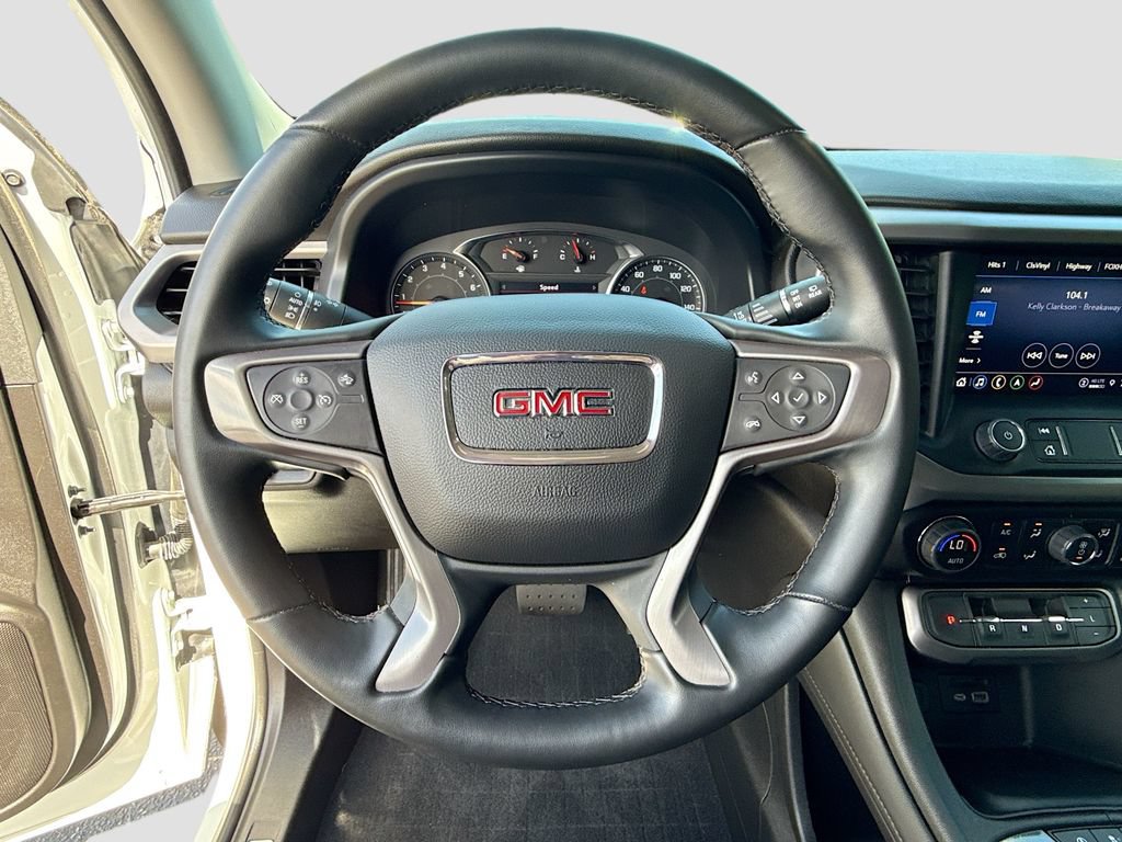 Used 2023 GMC Acadia AT4 AWD/4WD image 14