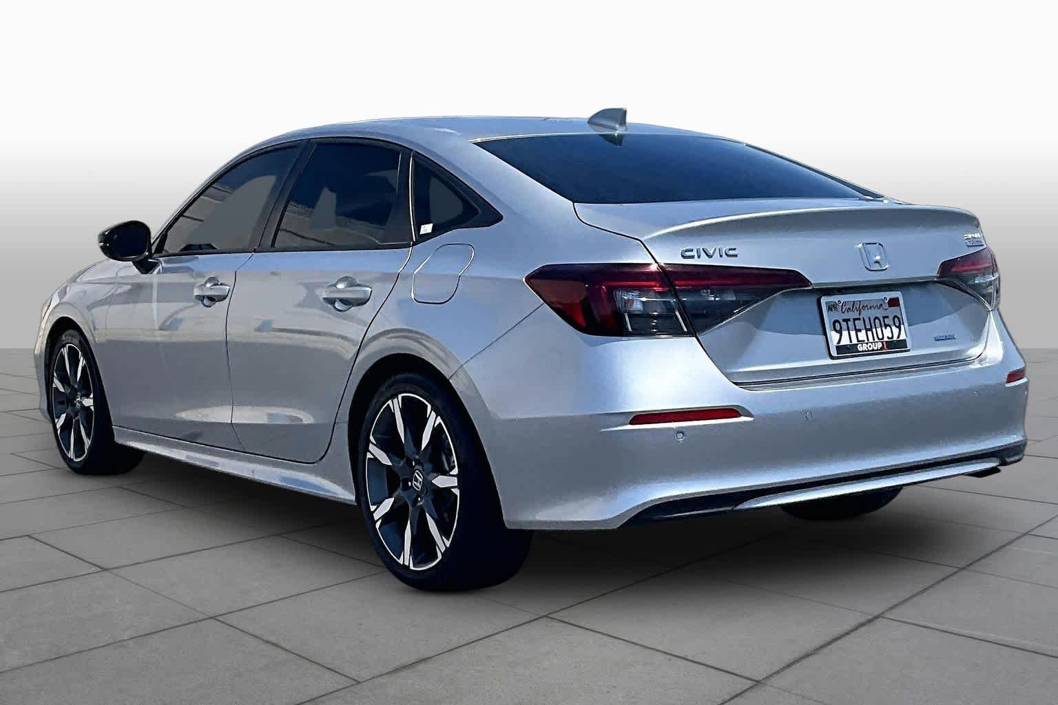Used 2025 Honda Civic Sport Touring image 11