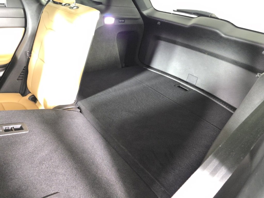 Used 2023 Lincoln Corsair Reserve w/ Equipment Group 201A image 32