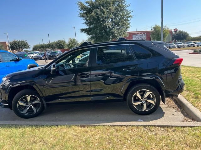 Used 2023 Toyota RAV4 SE w/ Weather & Moonroof Package AWD/4WD image 8