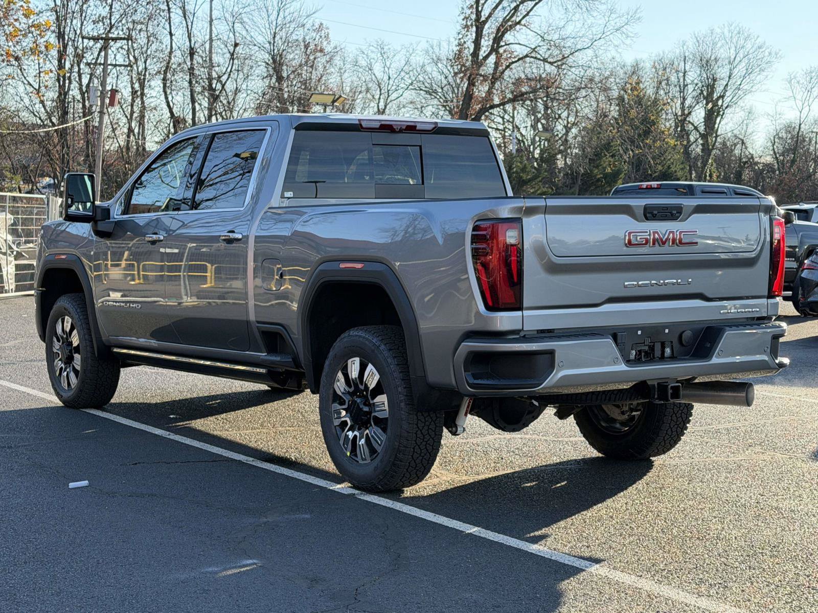 New 2026 GMC Sierra 2500 Denali w/ Denali Reserve Package AWD/4WD image 3