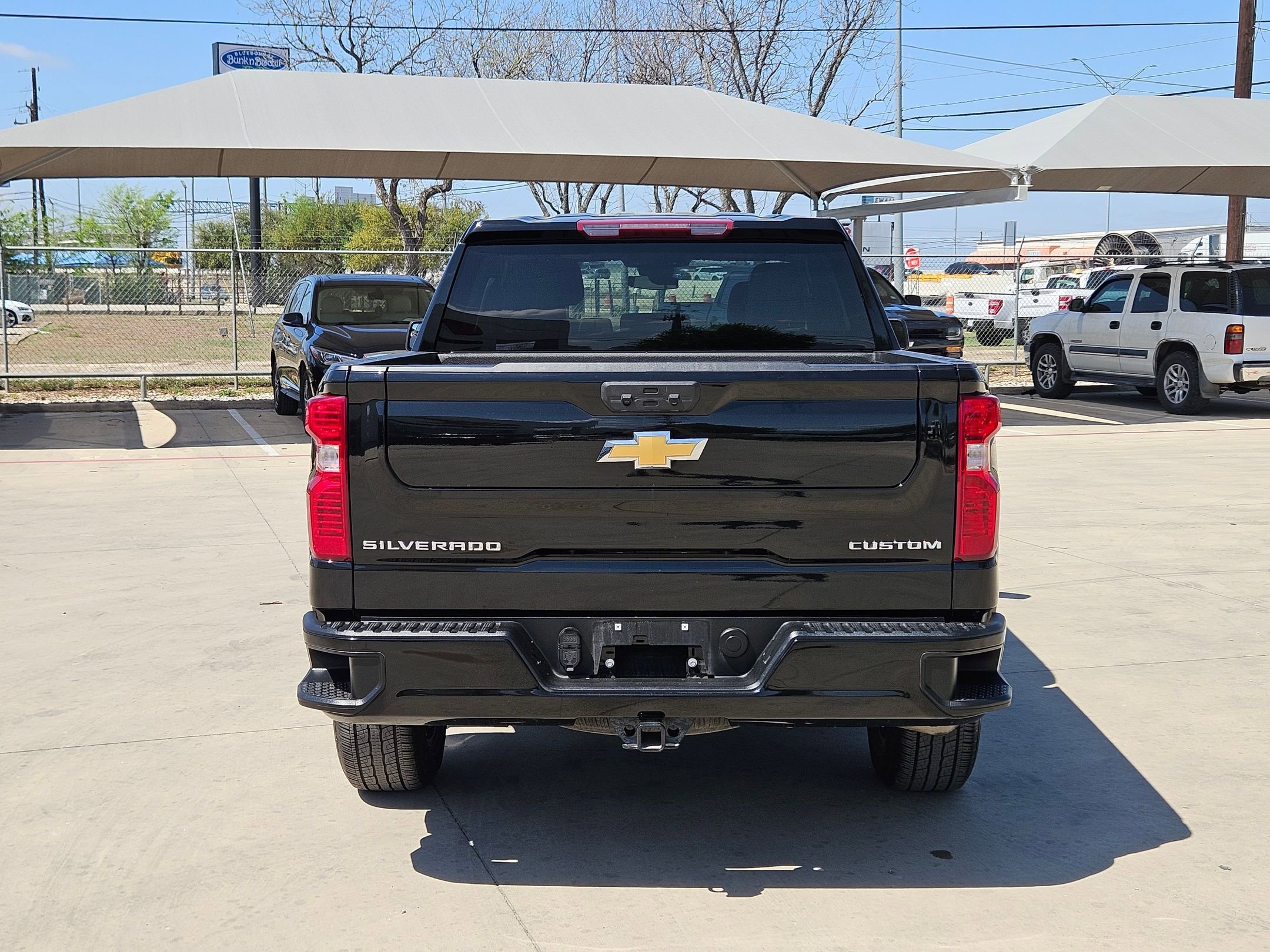 Certified 2022 Chevrolet Silverado 1500 Custom image 4