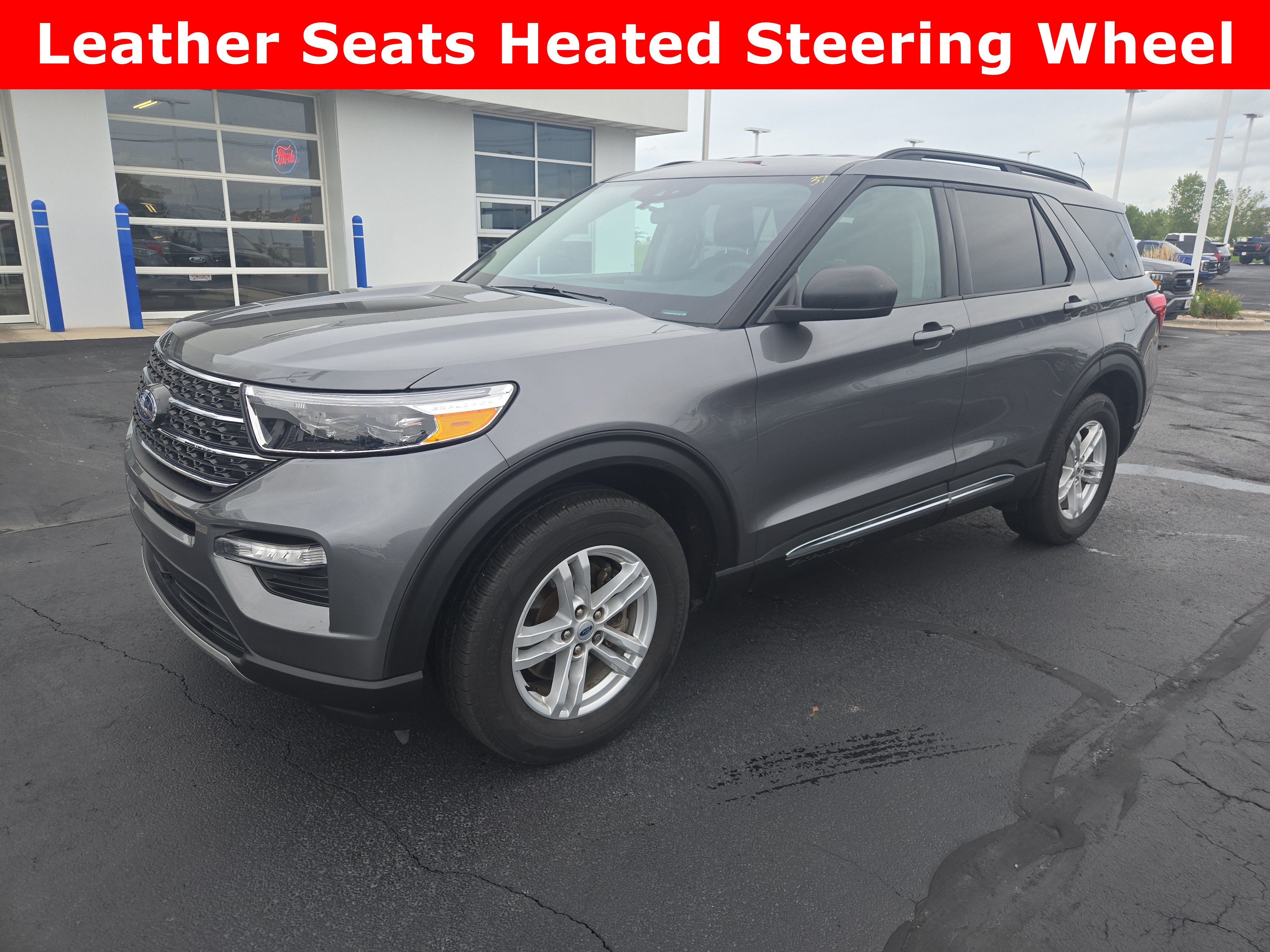 Used 2024 Ford Explorer XLT w/ Equipment Group 202A