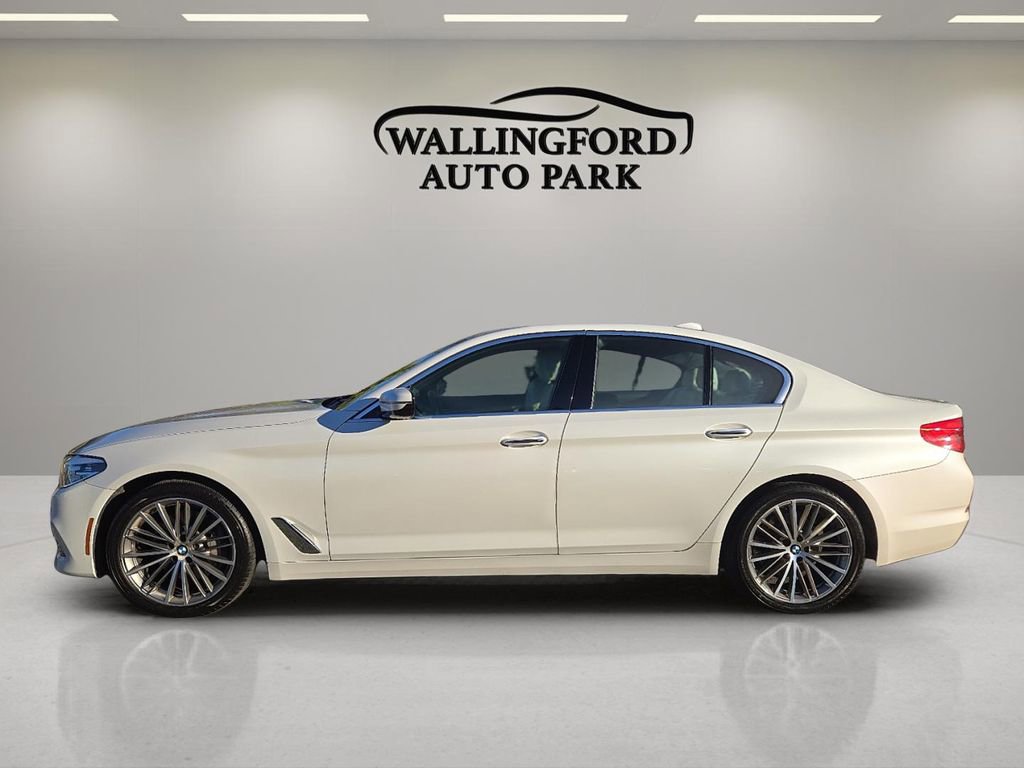 Used 2017 BMW 530i xDrive image 7