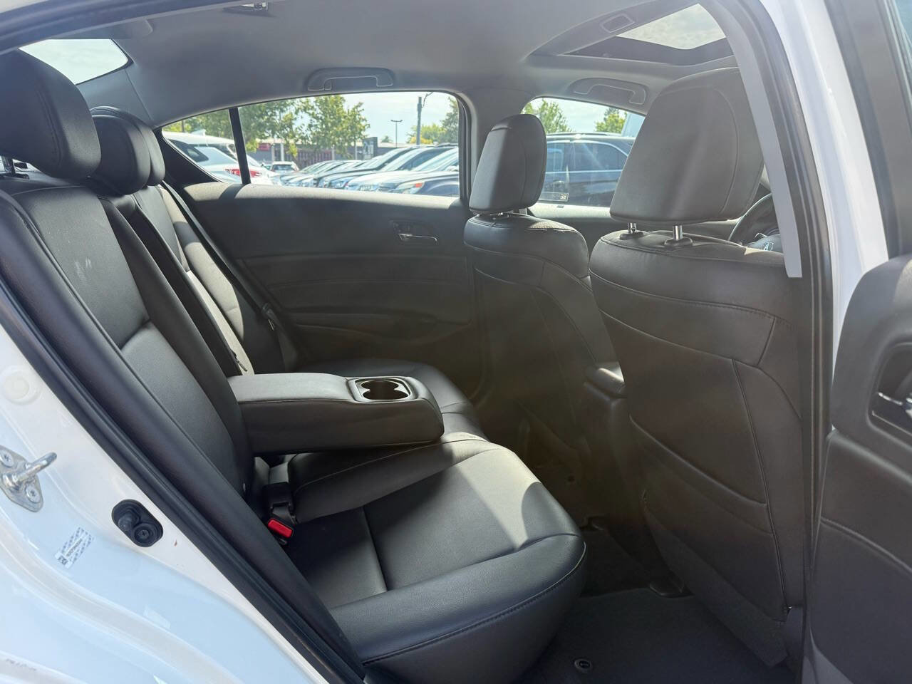 Used 2017 Acura ILX image 17