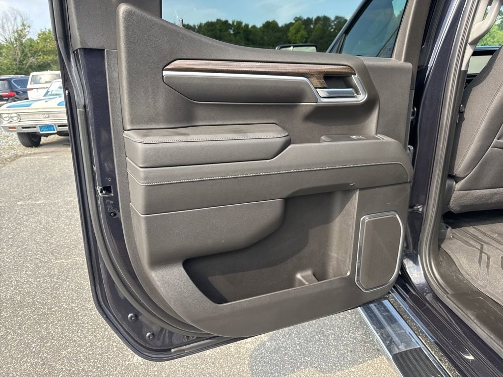 Used 2022 Chevrolet Silverado 1500 LT w/ Protection Package image 28