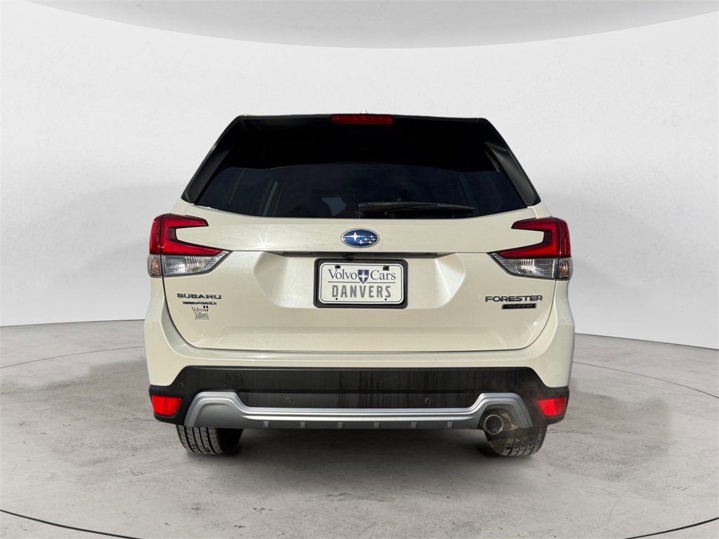 Used 2023 Subaru Forester Touring image 4