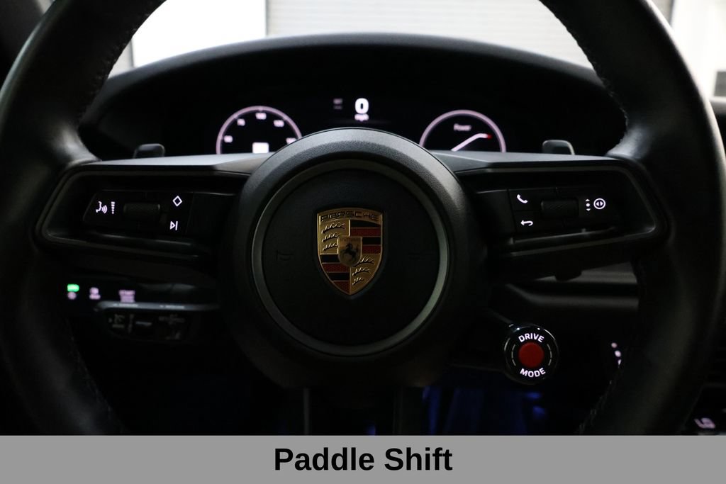 Used 2025 Porsche 911 Carrera RWD image 43