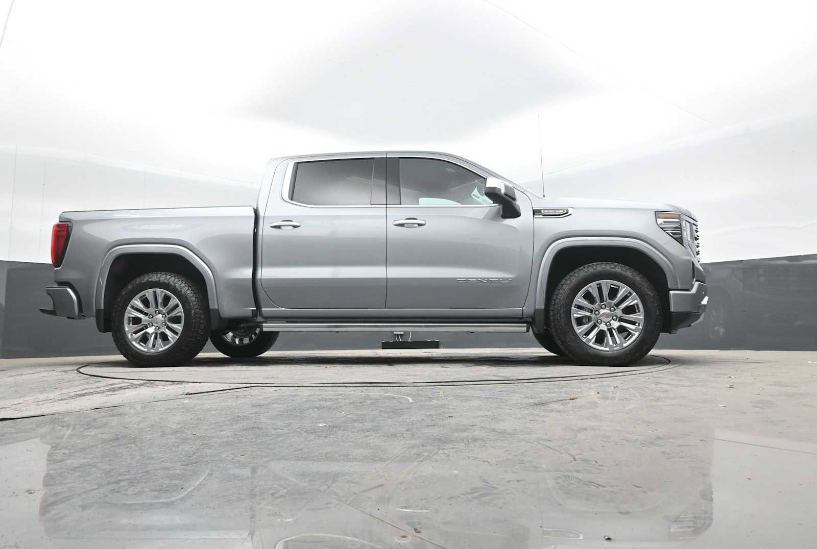 New 2026 GMC Sierra 1500 Denali w/ Technology Package image 44