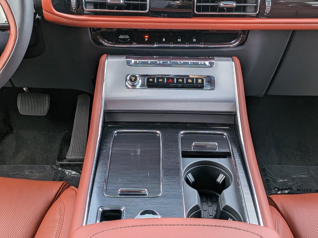 New 2026 Lincoln Aviator Reserve AWD/4WD image 21