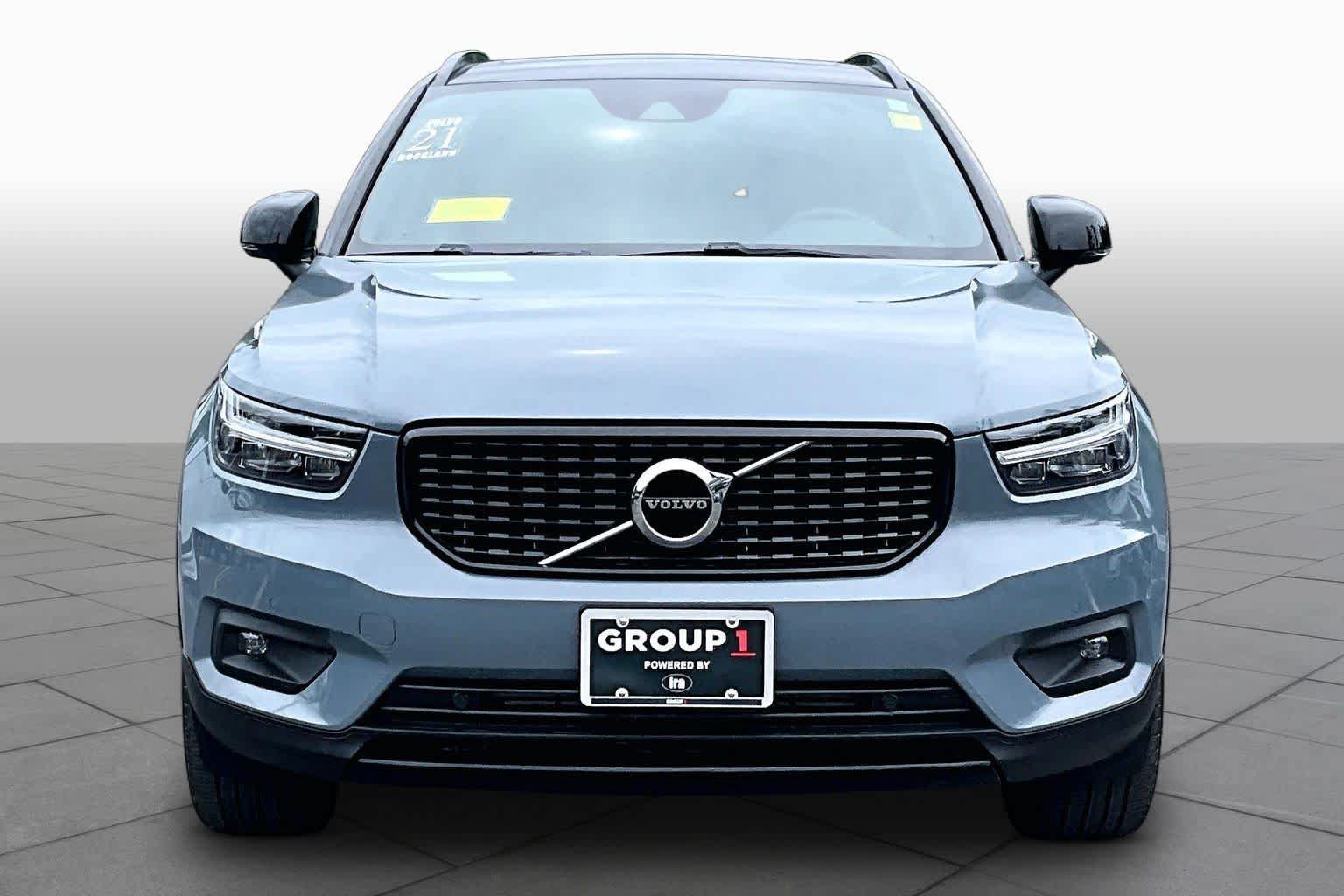 Used 2021 Volvo XC40 T5 R-Design AWD/4WD image 4