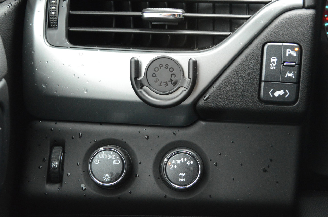 Used 2017 Chevrolet Tahoe LT image 35