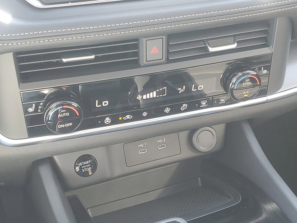 New 2026 Nissan Rogue SV image 23