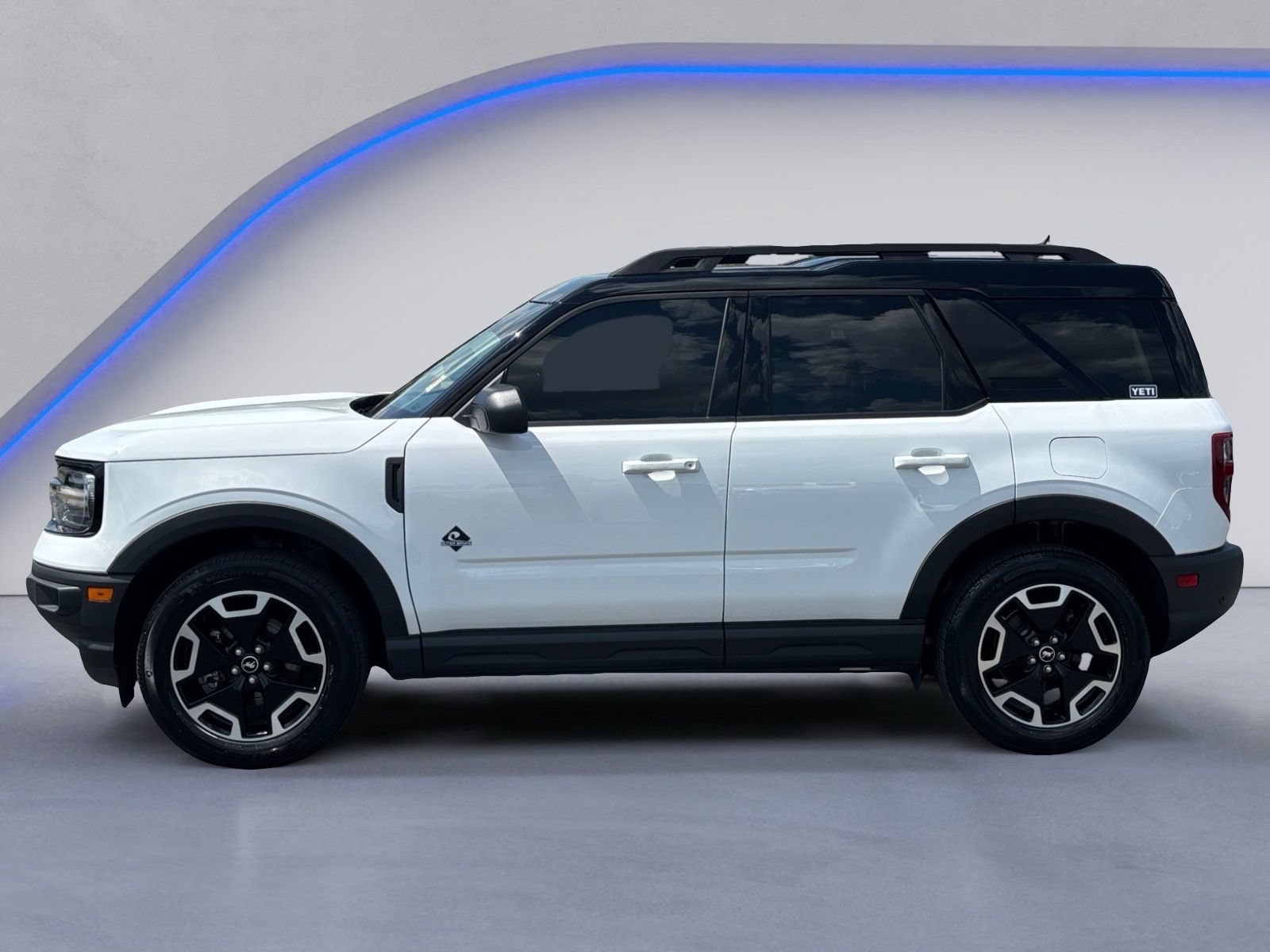 Certified 2024 Ford Bronco Sport Outer Banks w/ Tech Package AWD/4WD image 7