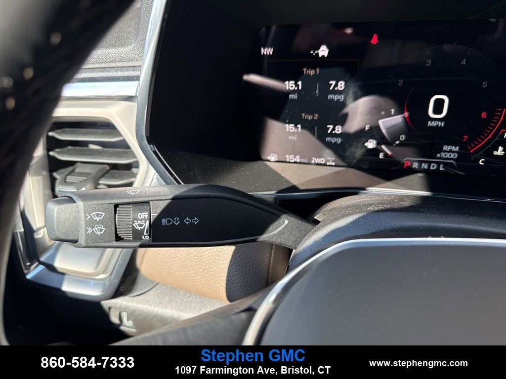 New 2026 GMC Canyon Denali image 17