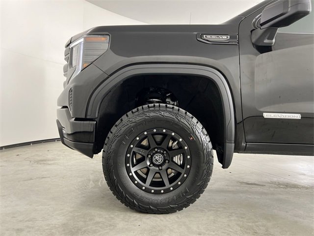 Used 2022 GMC Sierra 1500 Elevation image 33