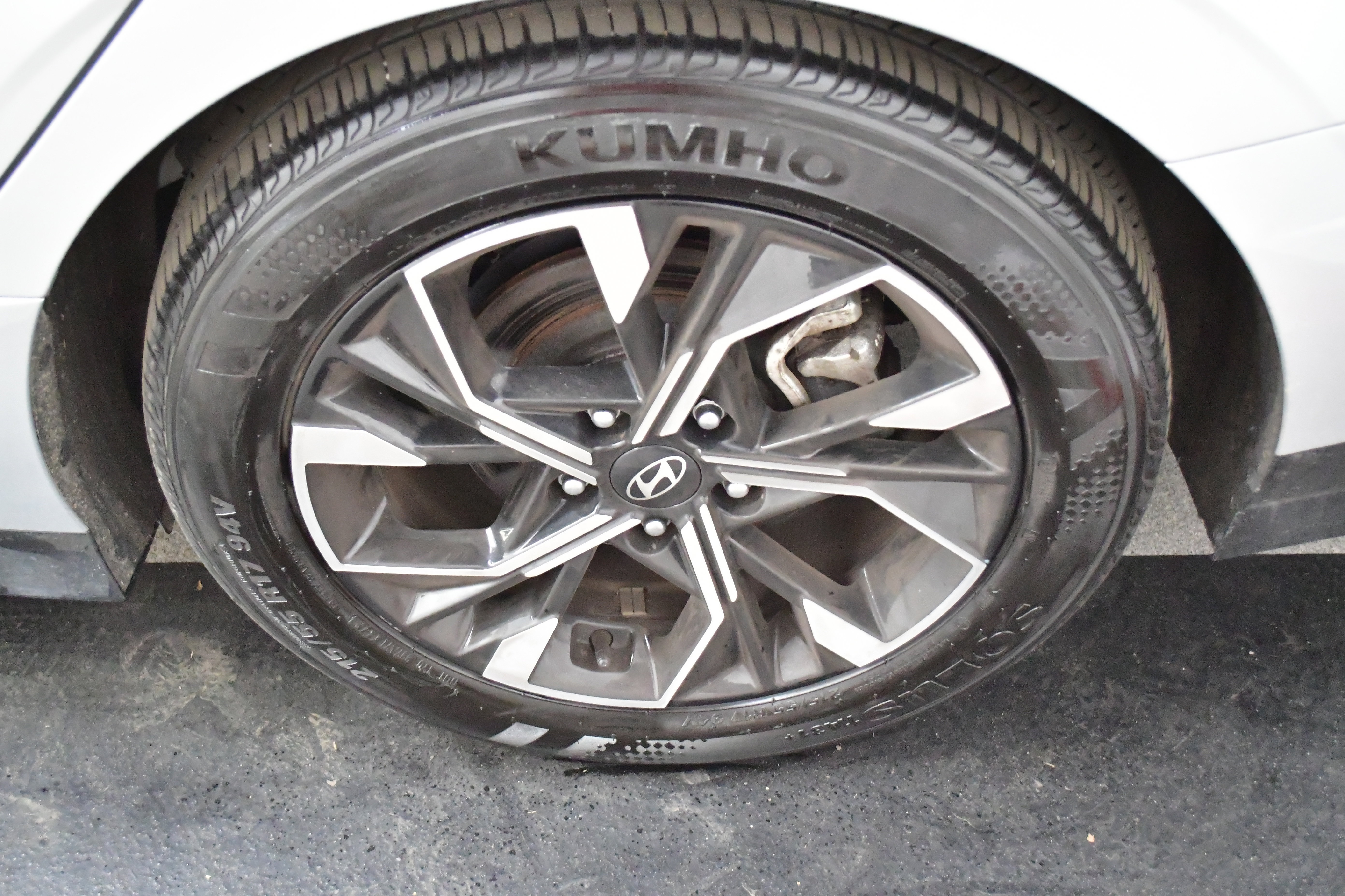 Used 2025 Hyundai Sonata SEL FWD image 34
