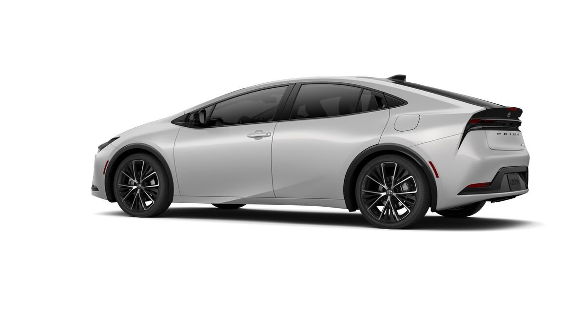 New 2027 Toyota Prius Limited w/ Limited Premium Package FWD image 5