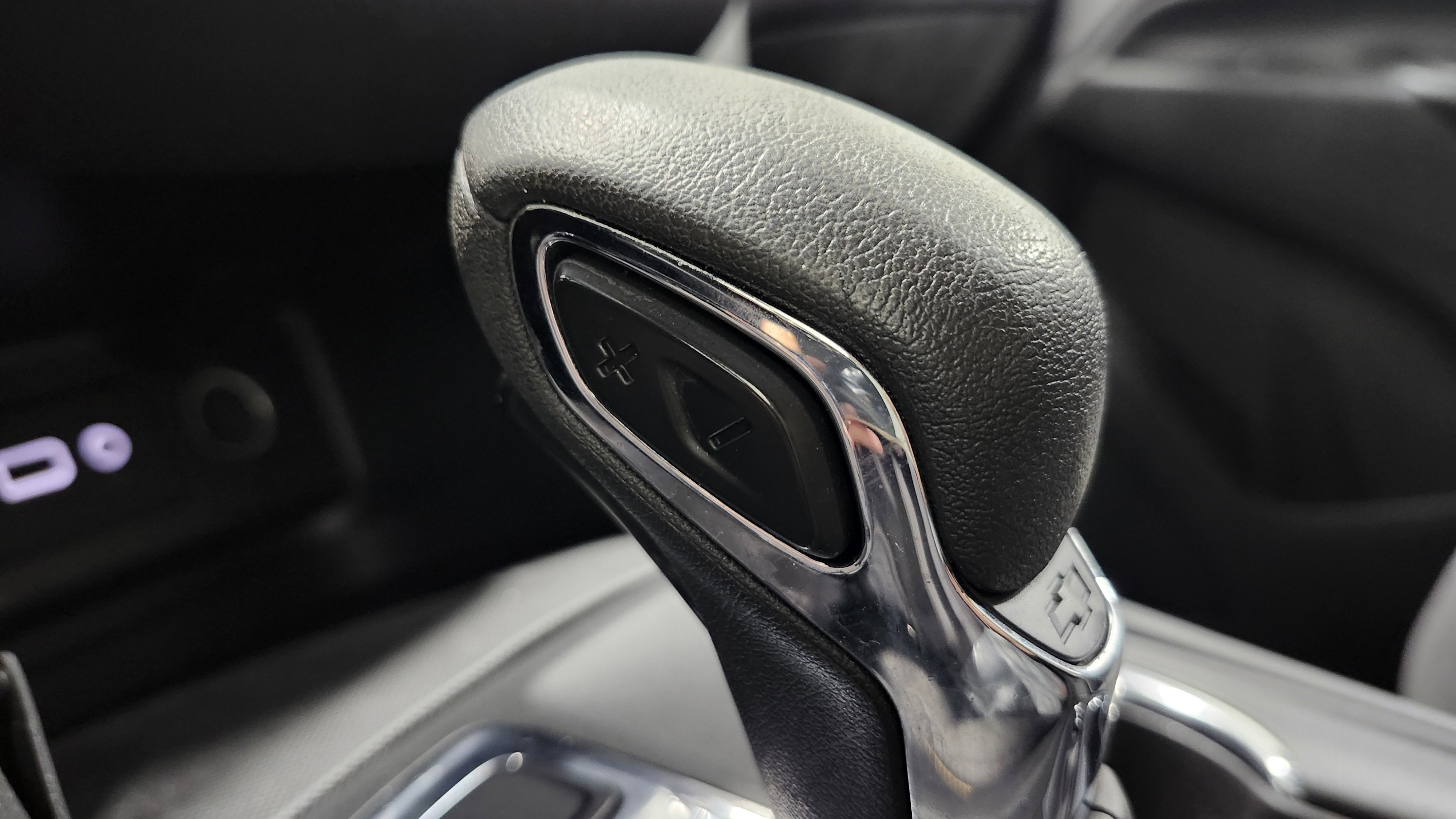 Used 2023 Chevrolet Equinox LT image 8