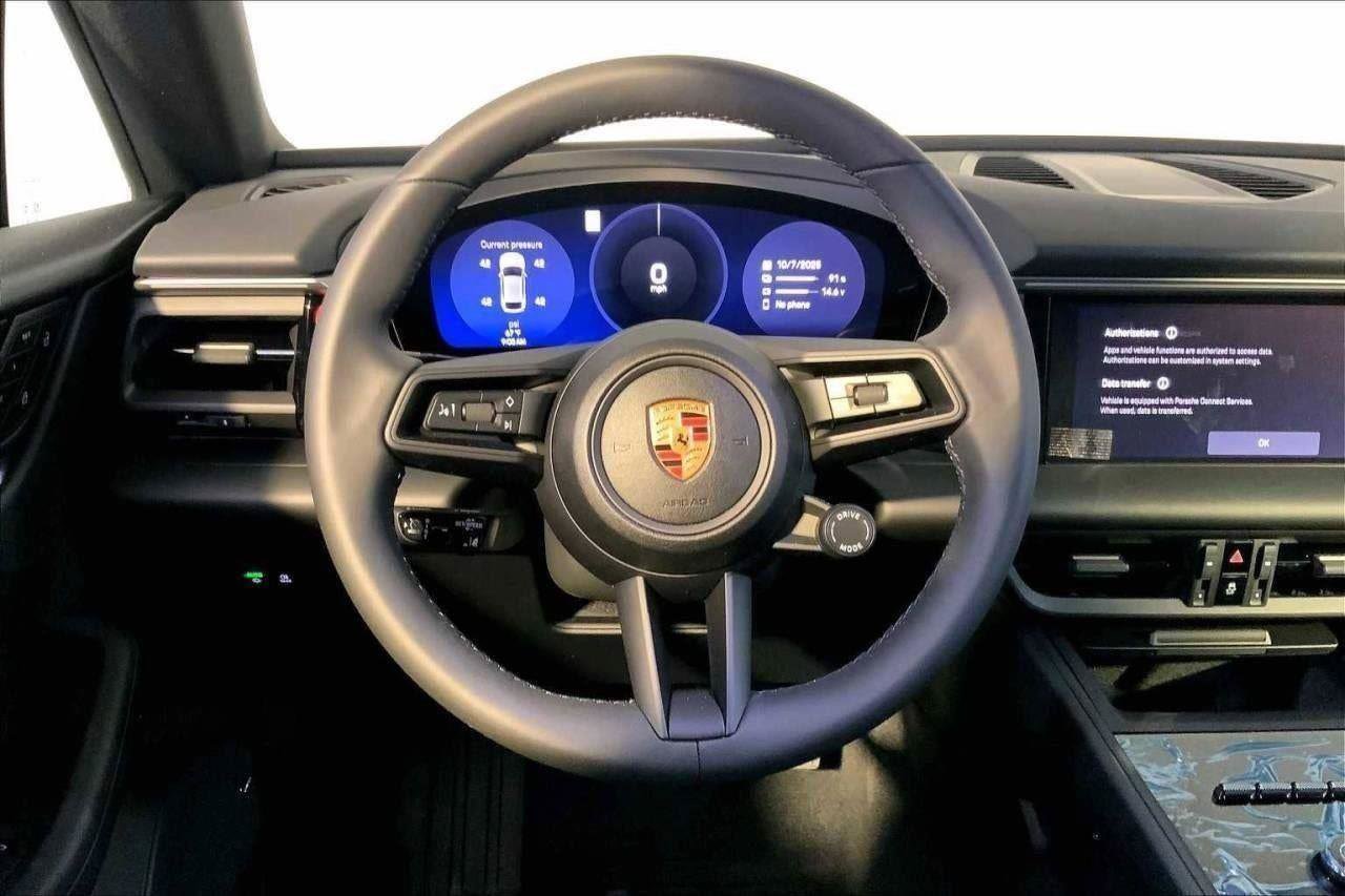 New 2025 Porsche Macan Electric image 89