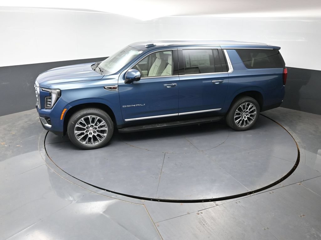New 2026 GMC Yukon XL Denali w/ LPO, Floor Liner Package AWD/4WD image 45