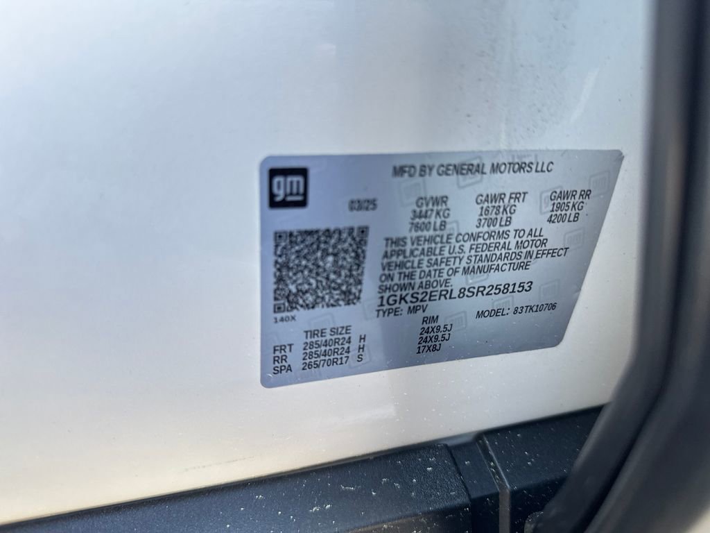 Used 2025 GMC Yukon Denali Ultimate w/ LPO, Floor Liner Package image 20