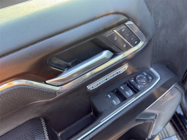 Used 2025 GMC Sierra 1500 Denali image 12