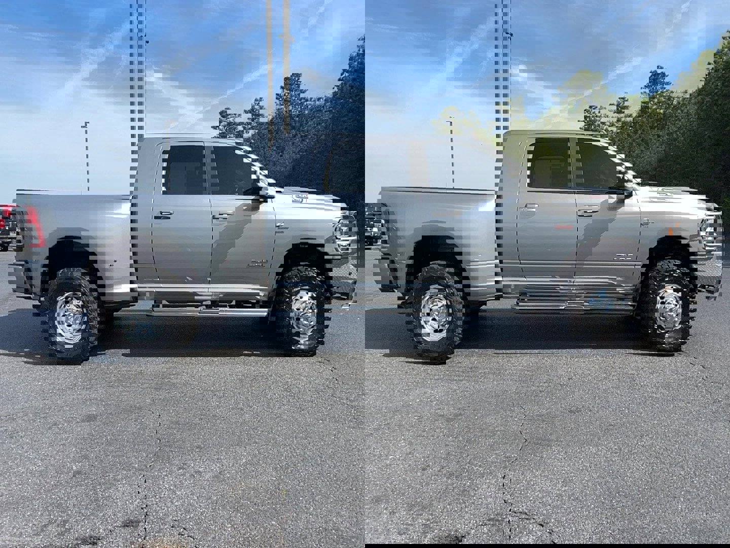 Used 2022 RAM 3500 Big Horn w/ Level A Equipment Group image 4