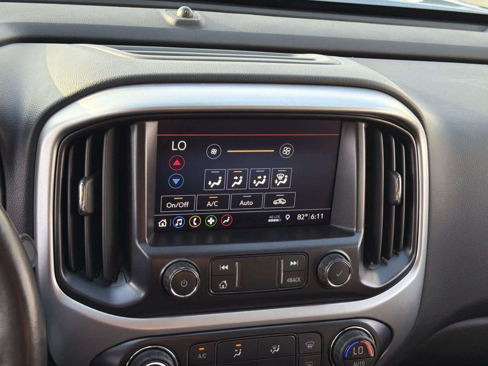Used 2021 Chevrolet Colorado ZR2 AWD/4WD image 19